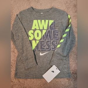 New Nike long sleeve shirt